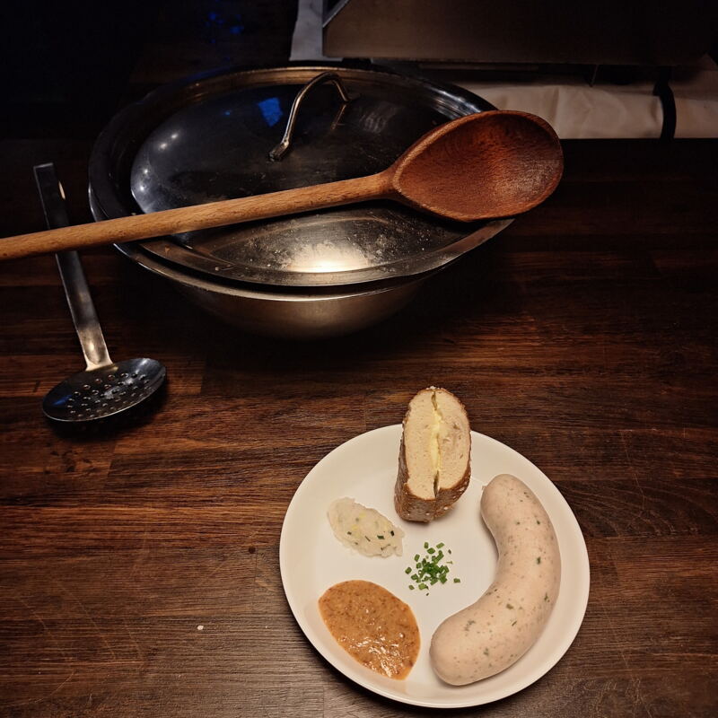Weisswurst frisch aus dem Kessel ©lm
