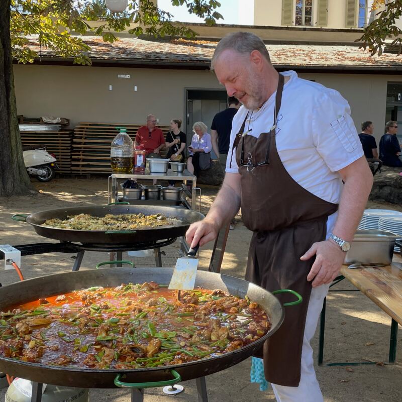 Bornheimer Ratskeller Paella zur Vorbereitung zur WM in Spanien