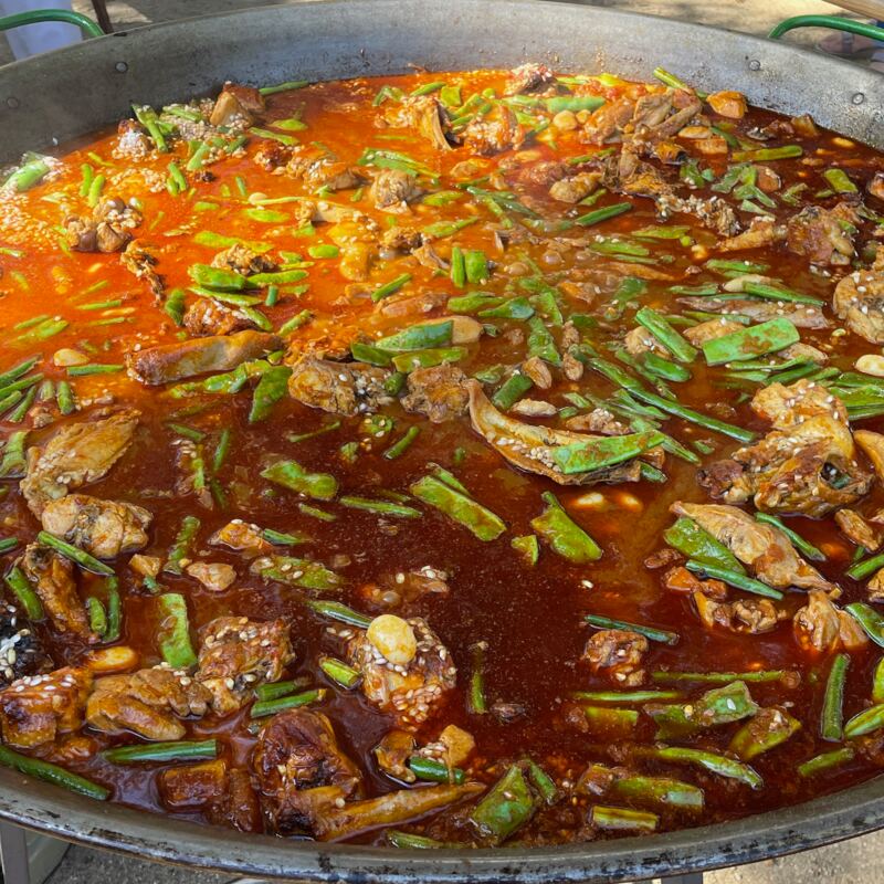 Bornheimer Ratskeller Paella zur Vorbereitung zur WM in Spanien