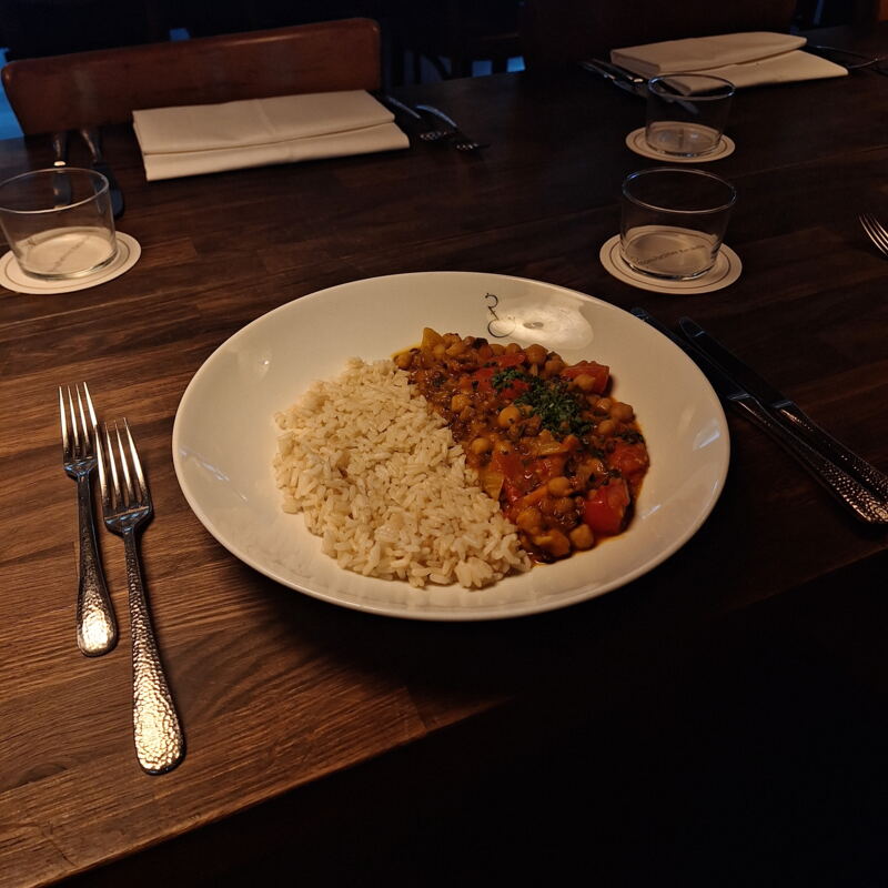 Rotes Curry mit Friedberger Hülsenfrüchten ©lm