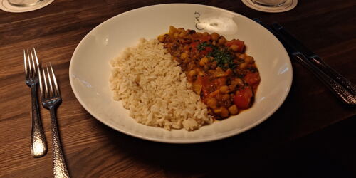 Rotes Curry mit Friedberger Hülsenfrüchten ©lm